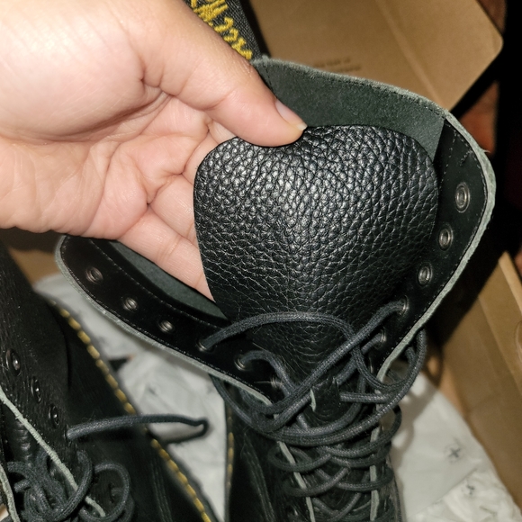 SOLD! - Picture 8 of 10